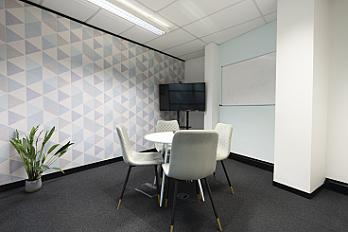 meeting-room-18