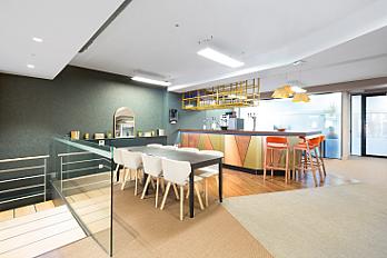 listing-landmark-newman-street-nksq6q