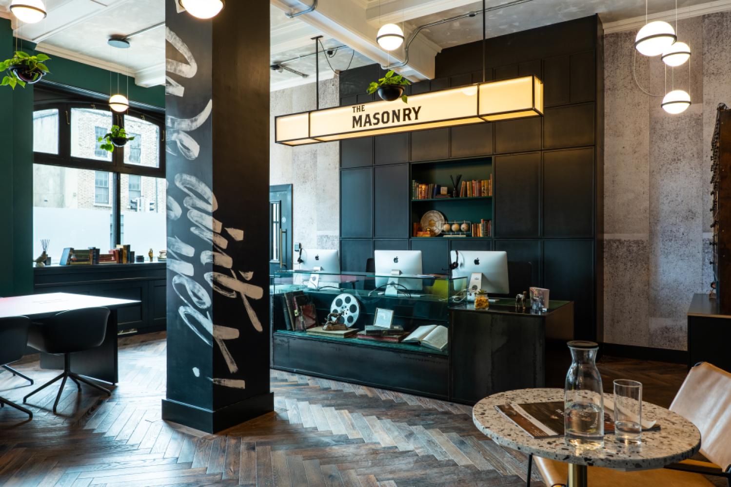 d939bd13-cbf2-4d31-a126-e9fa47d609d9_iconicoffices_themasonry_interiors_reception