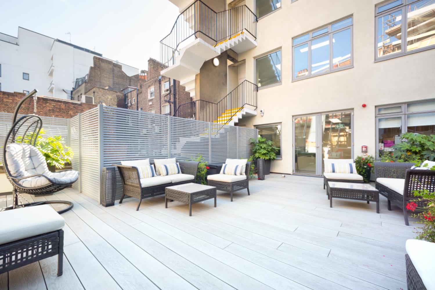 00c9b9b9-428a-4ee3-b978-4de0d272ead1_newmanstreet-terrace2