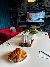 meeting-room-0