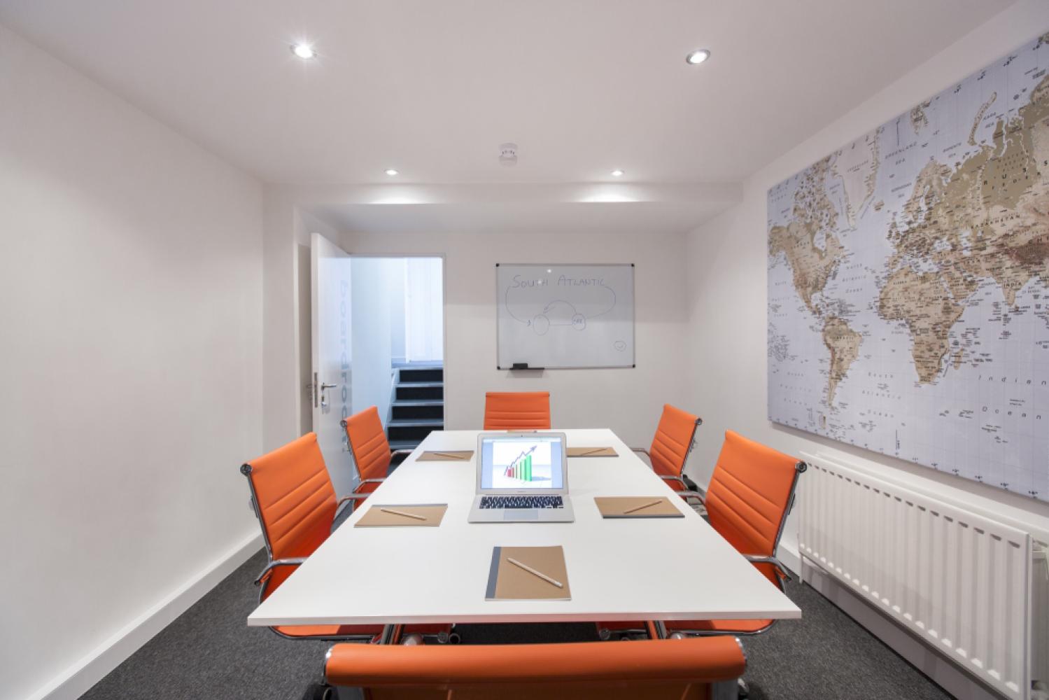 eff1c900-5c8c-434b-afb5-cbaf5685b3d4_boardroom-dl