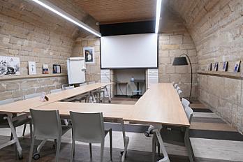 meeting-room-0