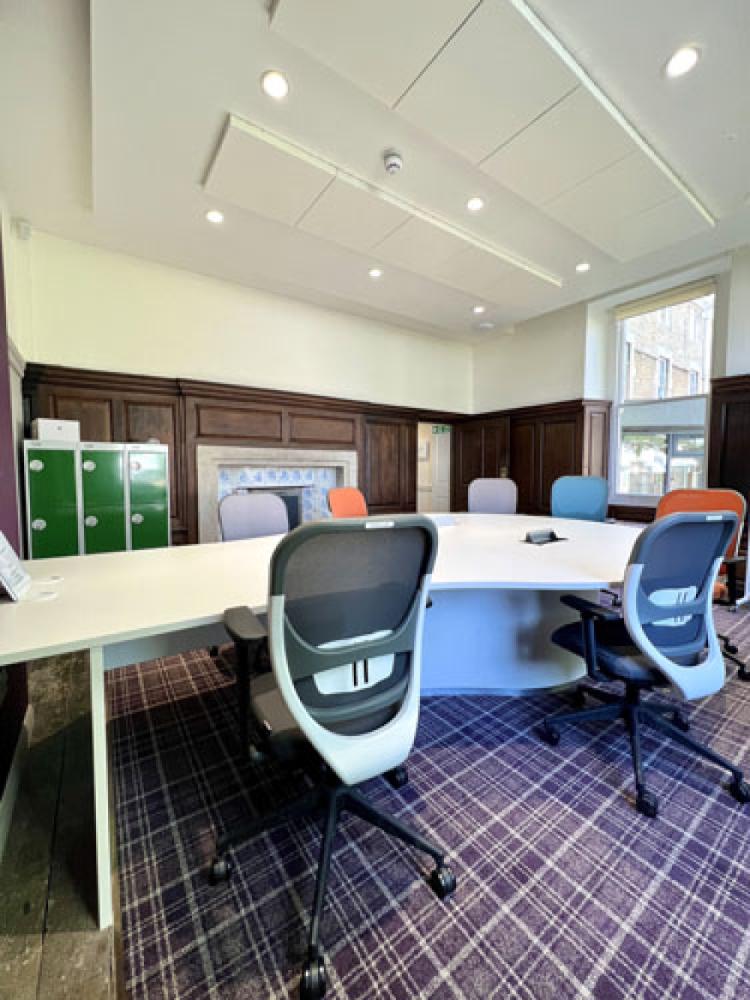be7d8bcf-7c07-43aa-b0a0-d143af439f12_co-working3