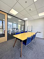 Glass House -4