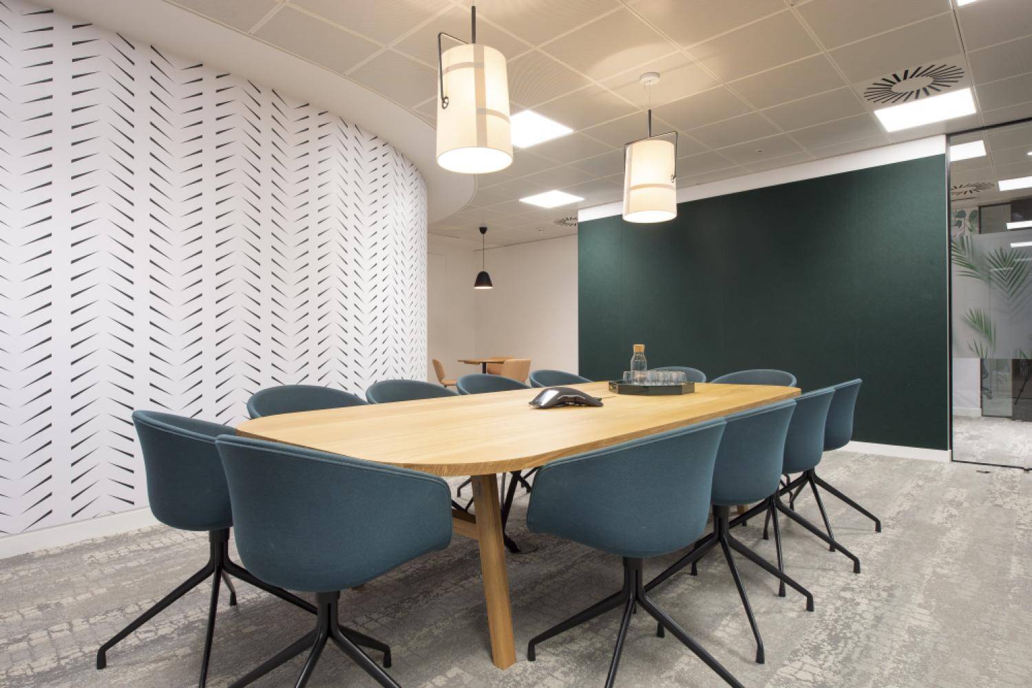 f026acde-1e67-49e7-b7bd-bac036a155c6_r+meetingroom