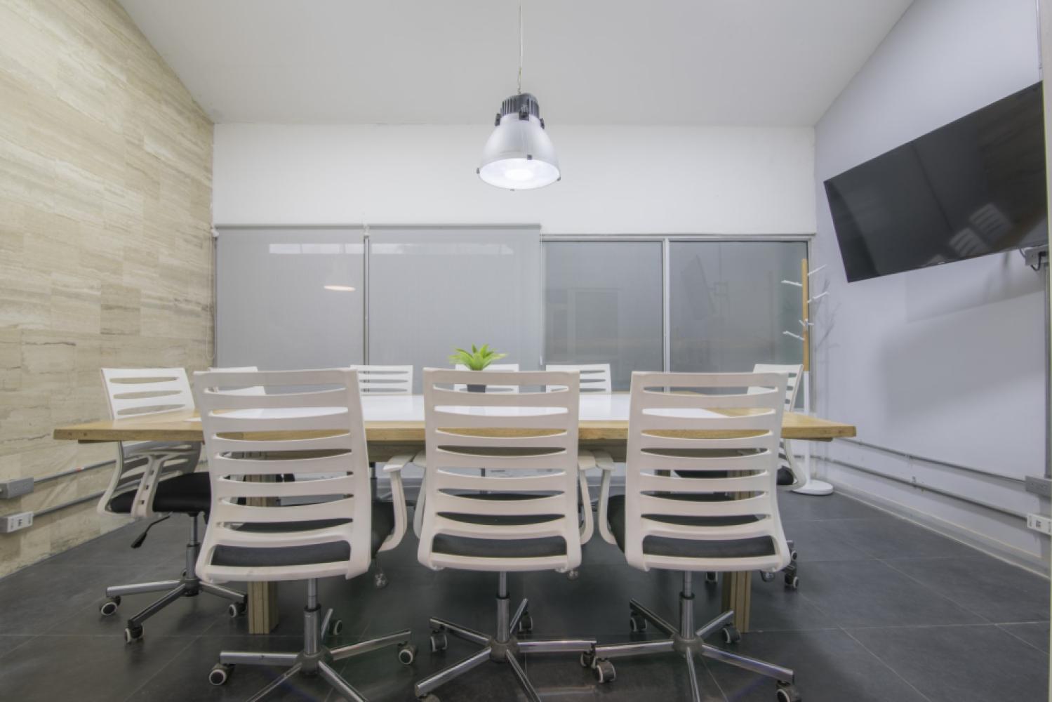 dde0731d-fa29-4067-bfc2-c119ca31e917_meetingroom(2)(grande)
