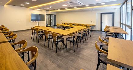 meeting-room-0
