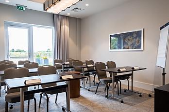 meeting-room-5
