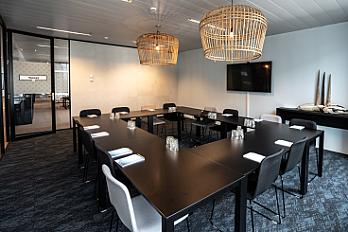 meeting-room-2