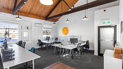 Perch Desk-3