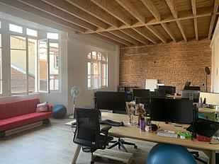 Coworking desk-1