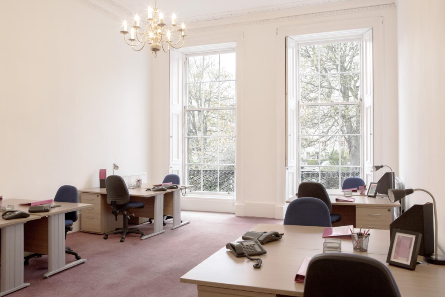 0f880cc9-49f4-496a-aa58-9c0bf3c7ec2b_edinburghcentre-3351