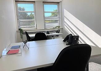 desk-0