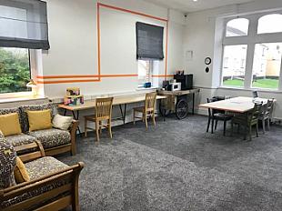 Coworking Desk-3