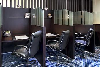 Dedicated Coworking Desk-3