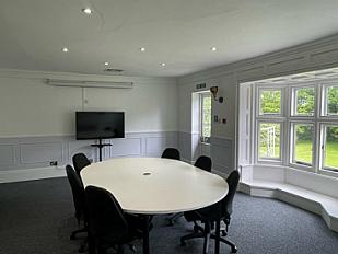 meeting-room-0
