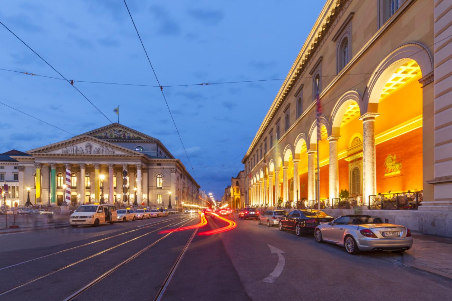b2d2814d-5255-47cf-8929-fdc81d035b43_kl_palais_0003_xxl