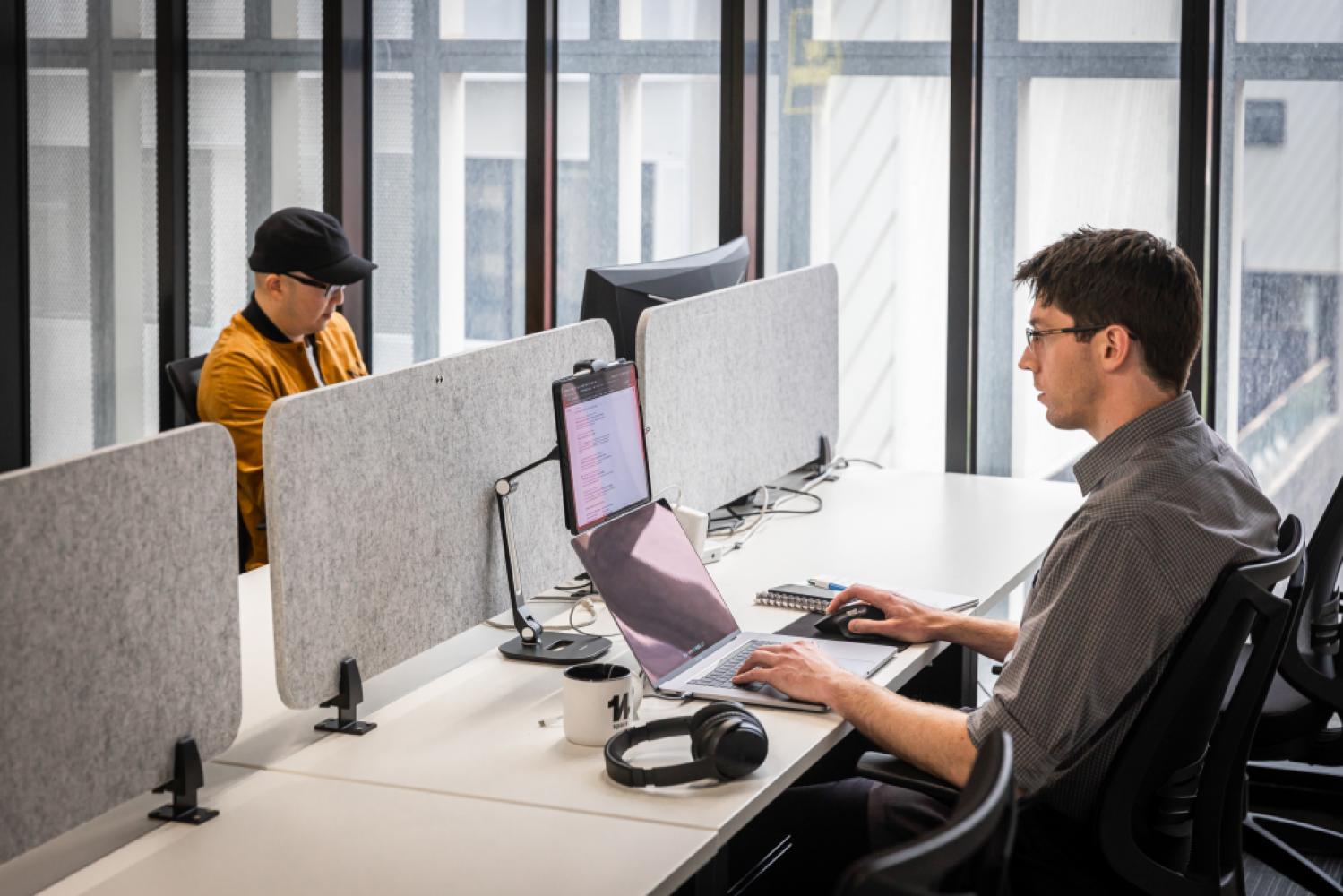 37607e7e-ddda-4f8f-9930-1a3cb5fe8cf1_11thspace-dedicateddesk