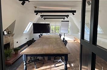 meeting-room-1