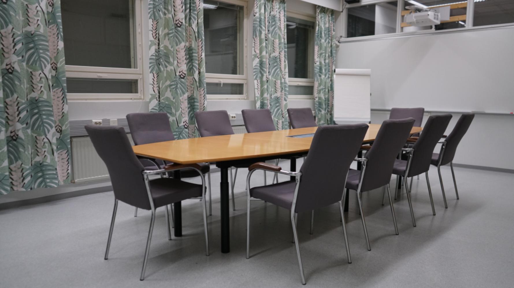 93b95d3c-5b1e-41c1-a292-f83220815102_big_meeting_room_1
