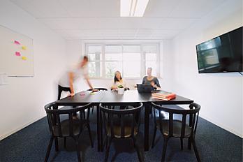 meeting-room-16