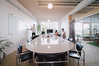 meeting-room-12