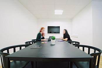 meeting-room-13