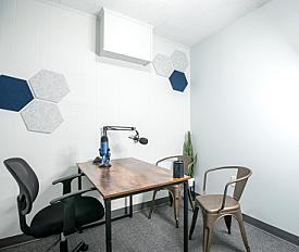 desk-3