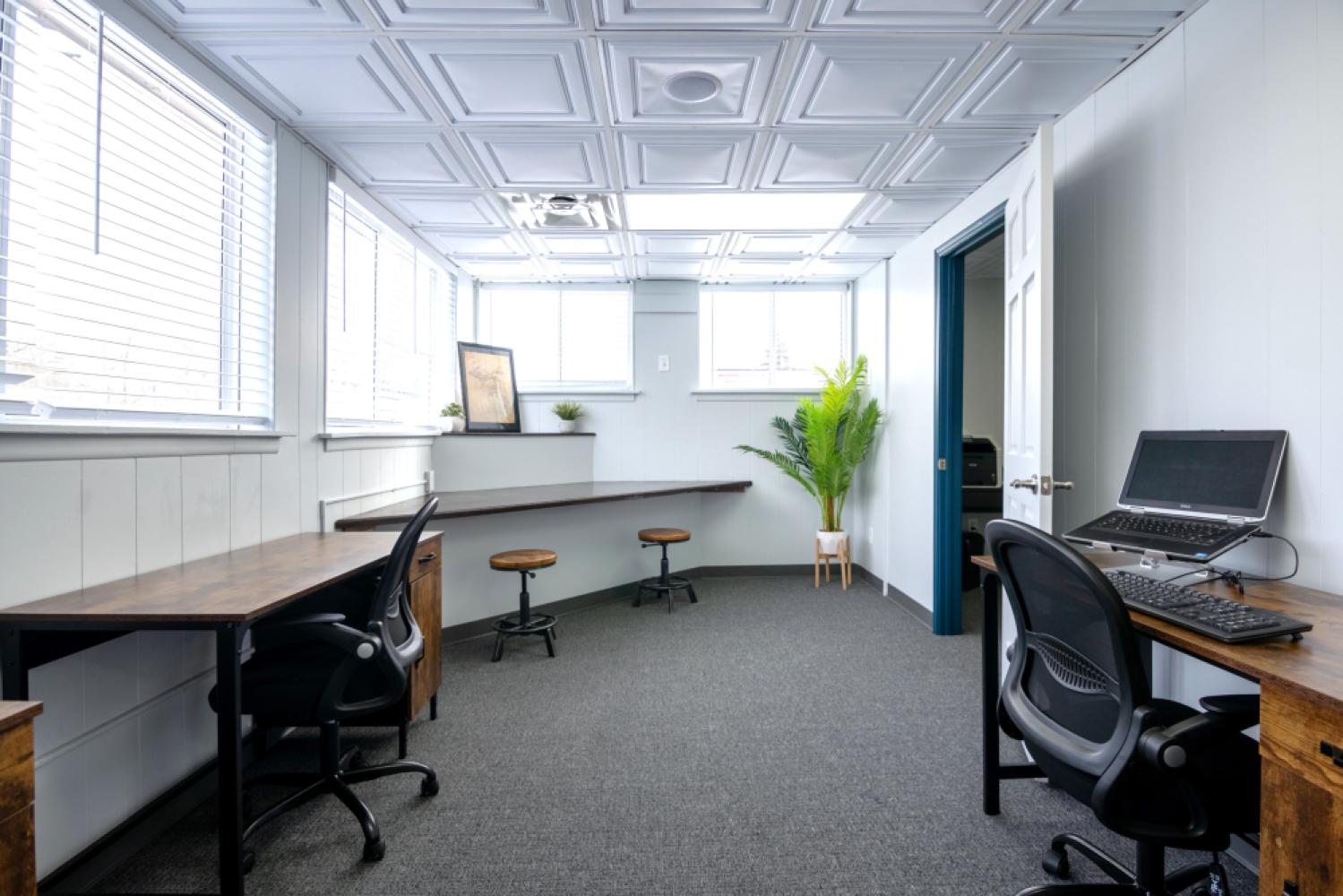 e27faf5c-0c31-4120-8324-187a60f57a4e_coworkbrighton-35