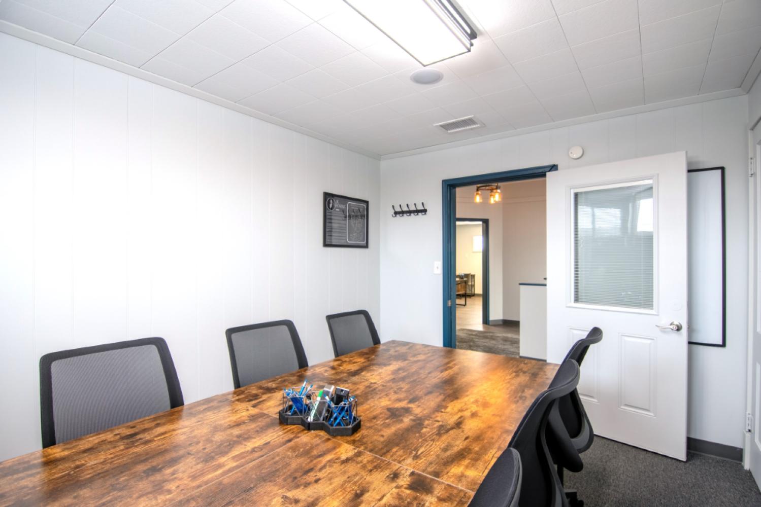 2d7f179b-83ab-4a80-a6b7-7833f04365b3_coworkbrighton-18