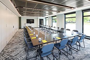 meeting-room-6