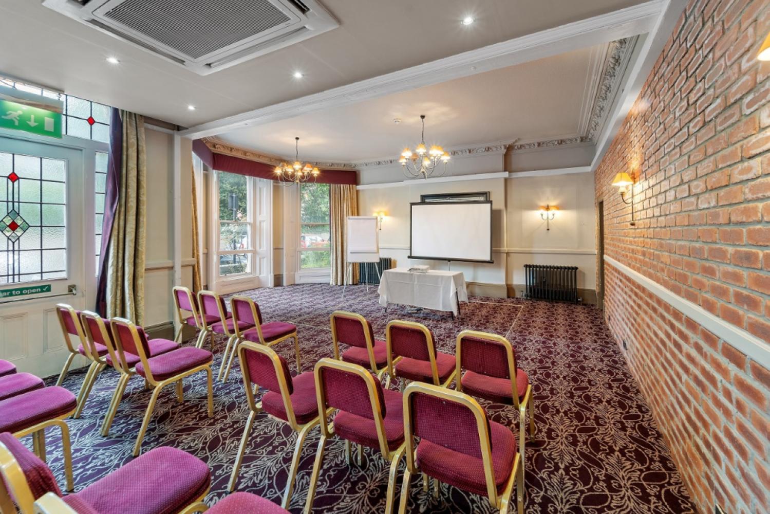 b4e8671d-04fd-4d33-adcf-00a7831d7f98_dovedaletheatre