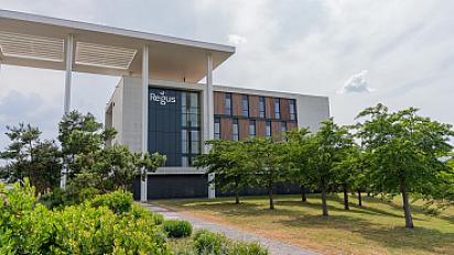 listing-regus-poitiers-technopole-futuroscope-c1n7kg-quote
