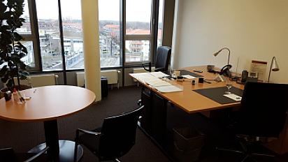 listing-hq-hannover-podbi-bmw7co