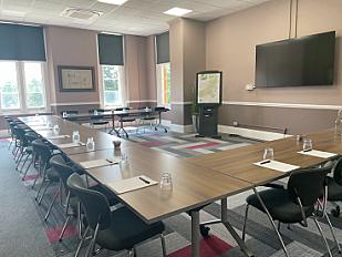 meeting-room-2