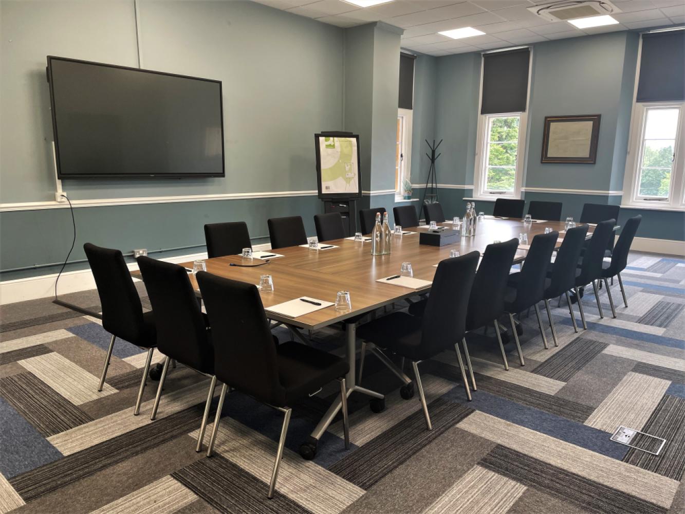 1bdf5e78-8402-4f56-a506-c0020d0884f3_fairfordmeetingroom
