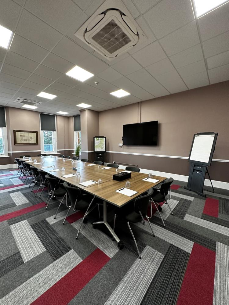 5a93c27b-7153-4204-899c-32446842c48c_harwichmeetingroom-boardroom